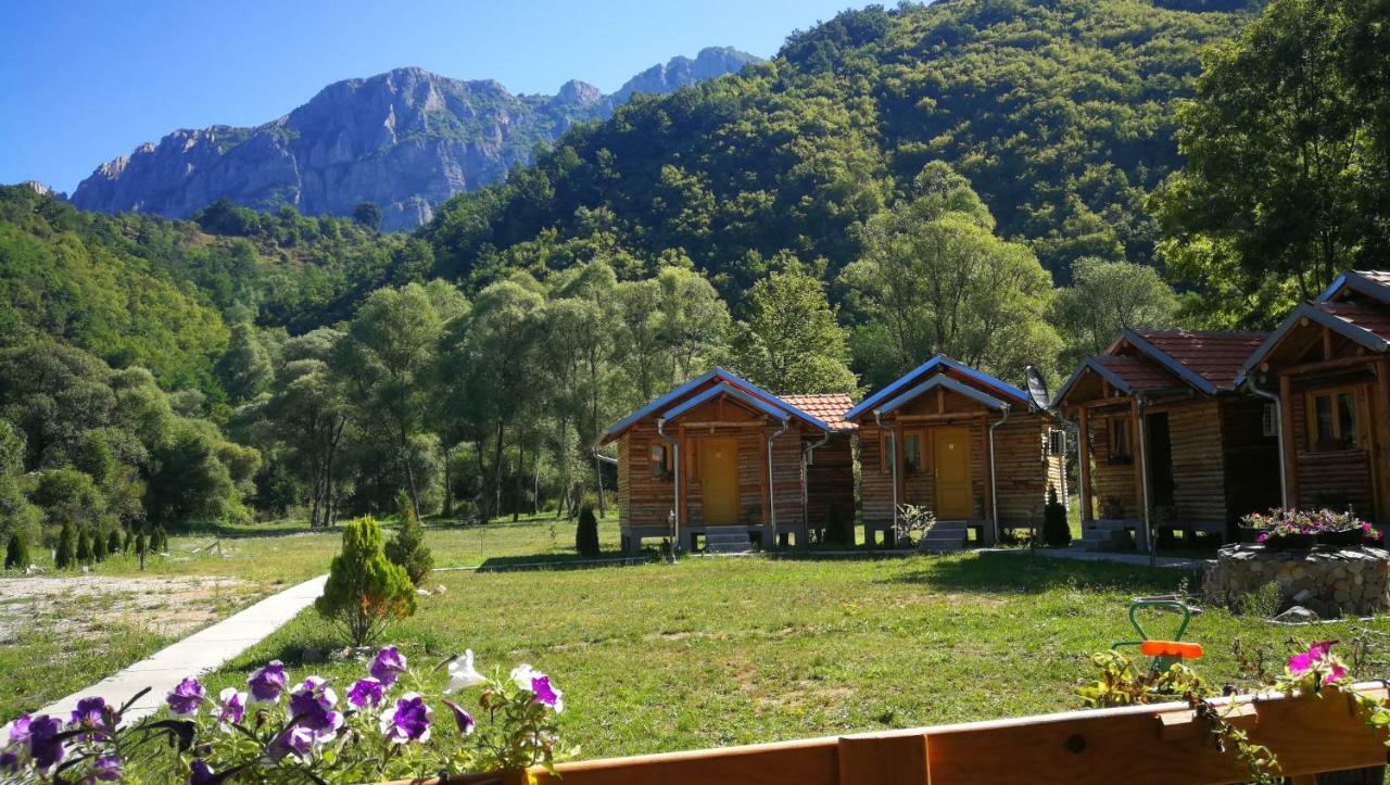 Juzni Vetar Hotel Trnski Odorovci Exterior photo